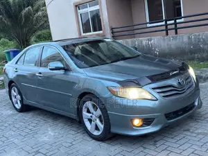 Toyota Camry XLE V6 4dr Sedan (3.5L 6cyl 6AM) 2008 Green