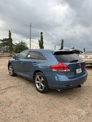 Toyota Venza AWD 2010 Blue