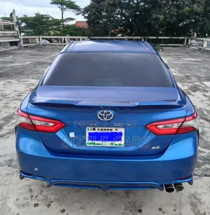Toyota Camry 2020 Blue