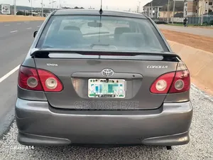 Toyota Corolla 2006 Gray