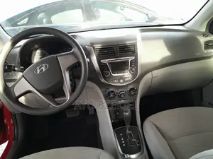 Hyundai Accent SE Sedan 2017 Red