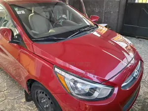 Hyundai Accent SE Sedan 2017 Red