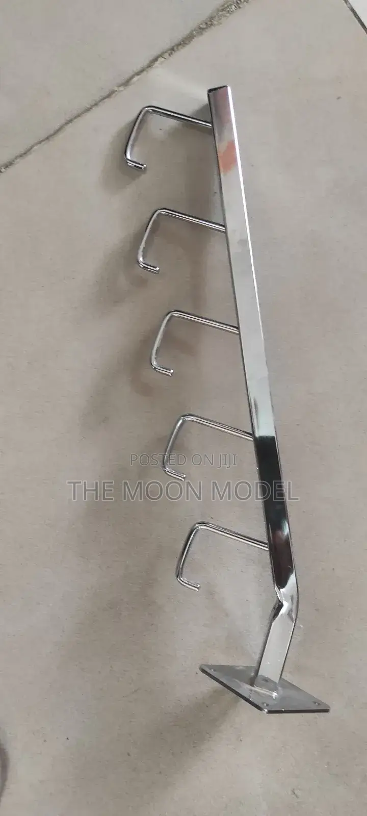 Wall Mount Cloth Hanger
