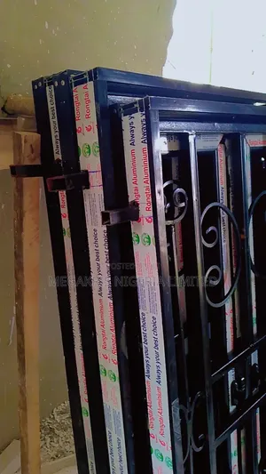 3ft X 4ft Casement Windows With Anti-Theft Compartment Mosquito Net