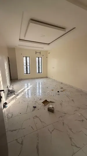 4bdrm Duplex in Ikota for rent