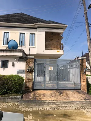 4bdrm Duplex in Ikota for rent