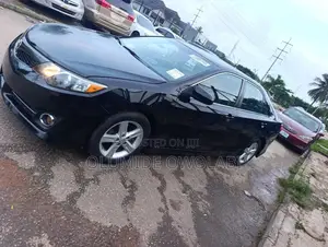 Toyota Camry LE 4dr Sedan (2.5L 4cyl 6A) 2013 Black