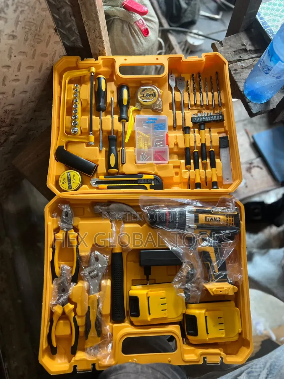 Dewalt Cordless Drill With Tools