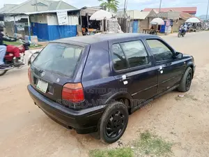 Volkswagen Golf 1999 Blue