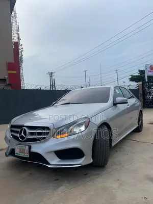 Mercedes-Benz E350 Base 4Matic Sedan AWD (3.5L 6cyl 7A) 2014 Silver