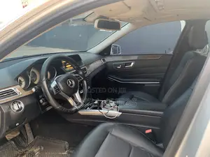 Mercedes-Benz E350 Base 4Matic Sedan AWD (3.5L 6cyl 7A) 2014 Silver