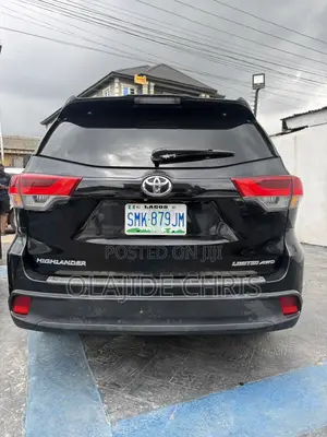 Toyota Highlander Limited 4dr SUV AWD (3.5L 6cyl 6A) 2015 Black