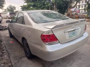 Toyota Corolla 2005 Silver