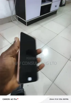 Apple iPhone 8 Plus 64 GB Gold