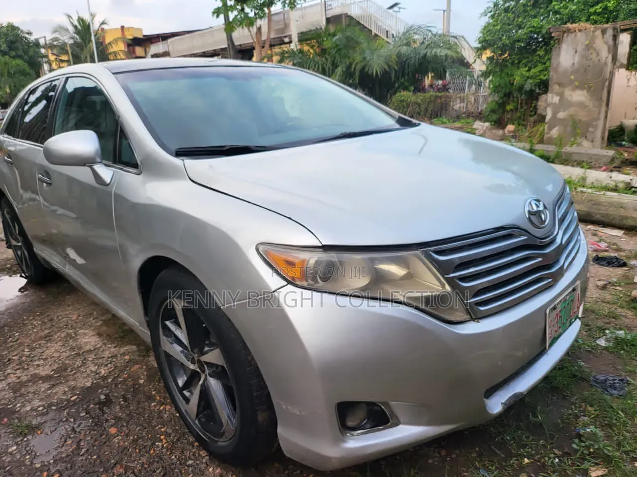 Toyota Venza 2011 Silver