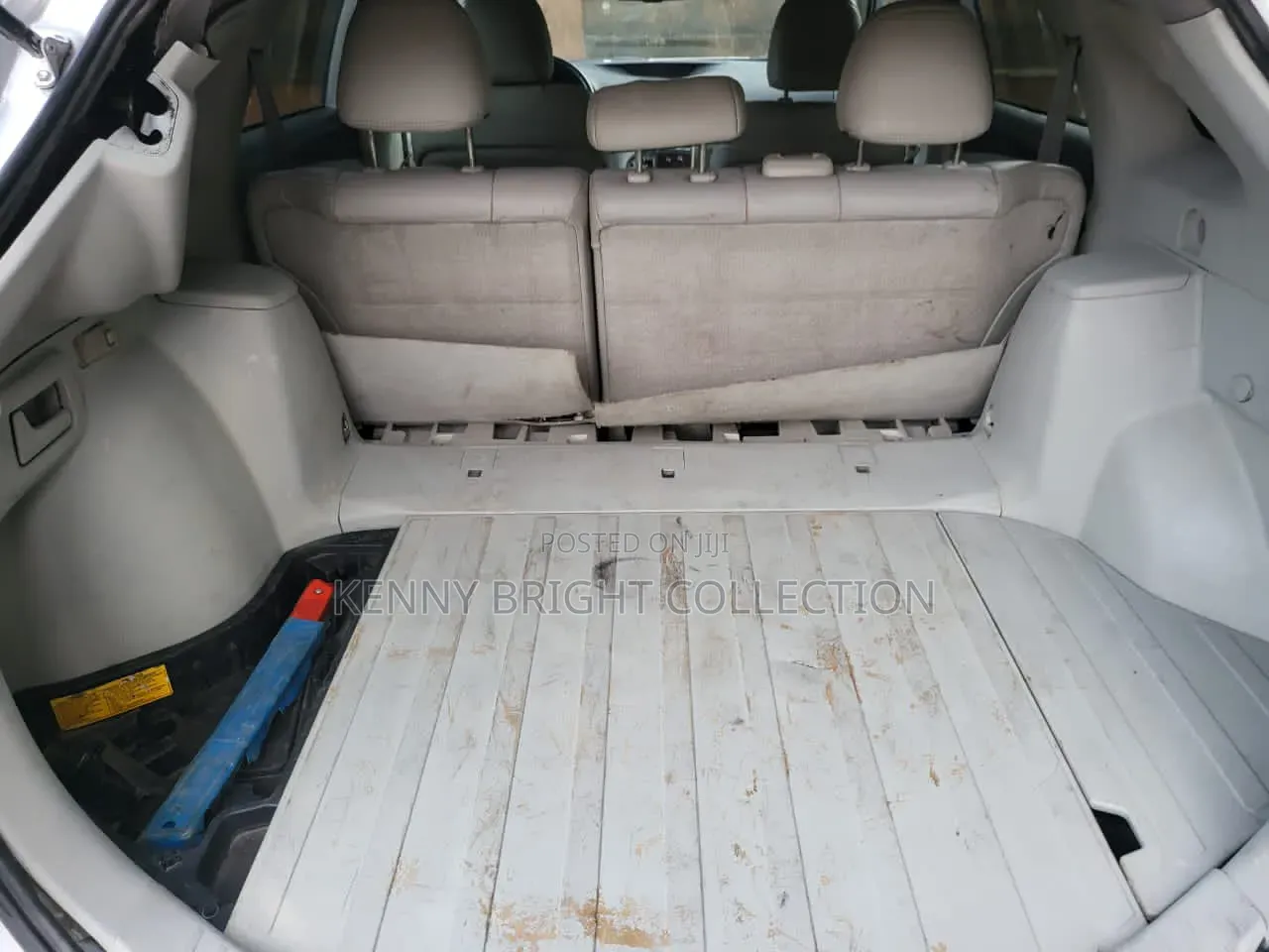 Toyota Venza 2011 Silver