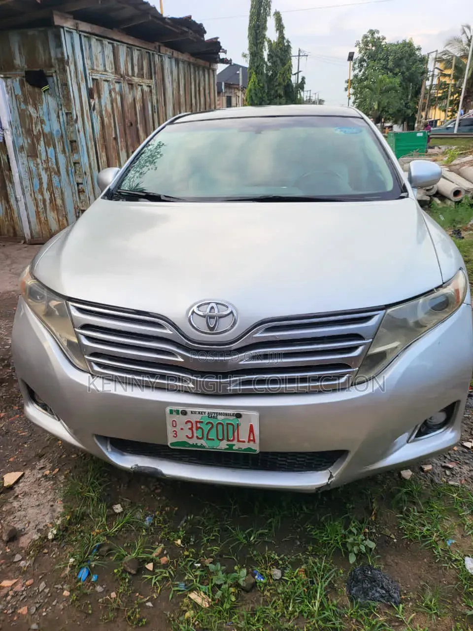 Toyota Venza 2011 Silver