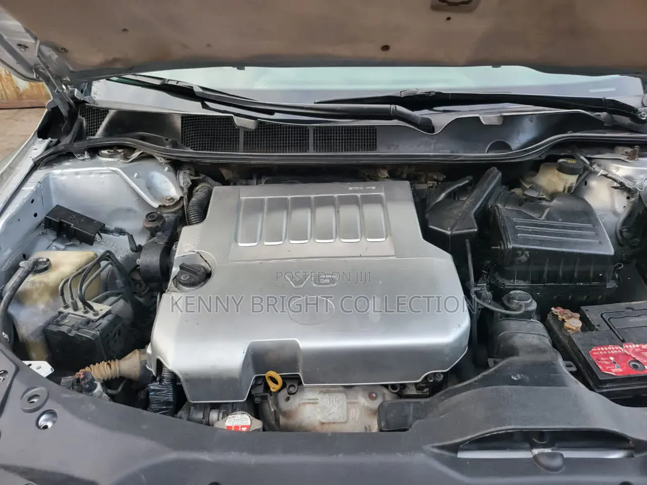 Toyota Venza 2011 Silver