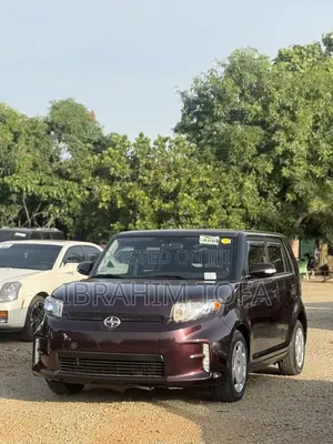 Scion xB 2015
