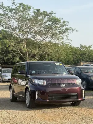 Scion xB 2015