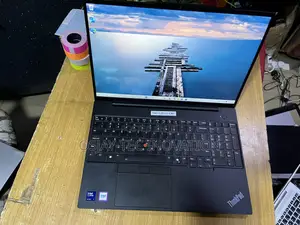 Laptop Lenovo ThinkPad E16 Gen 3 16GB Intel Core Ultra 7 SSD 512GB