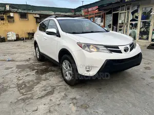 Toyota RAV4 2015 White