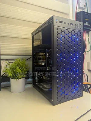 Desktop Computer 16GB Intel Core i5 HDD+SSD 640GB