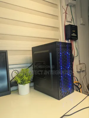 Desktop Computer 16GB Intel Core i5 HDD+SSD 640GB