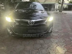 Toyota Avalon Limited Sedan FWD (3.5L 6cyl 6A) 2013 Black