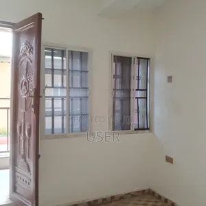 3bdrm Block of Flats in Enugu for rent