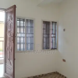3bdrm Block of Flats in Enugu for rent
