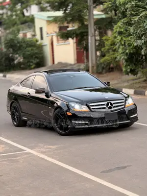 Mercedes-Benz C350 C 350 4MATIC AWD 2012 Black