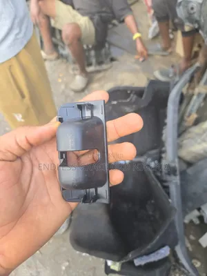 Catcher Plastic Cover Corolla 2020/2022