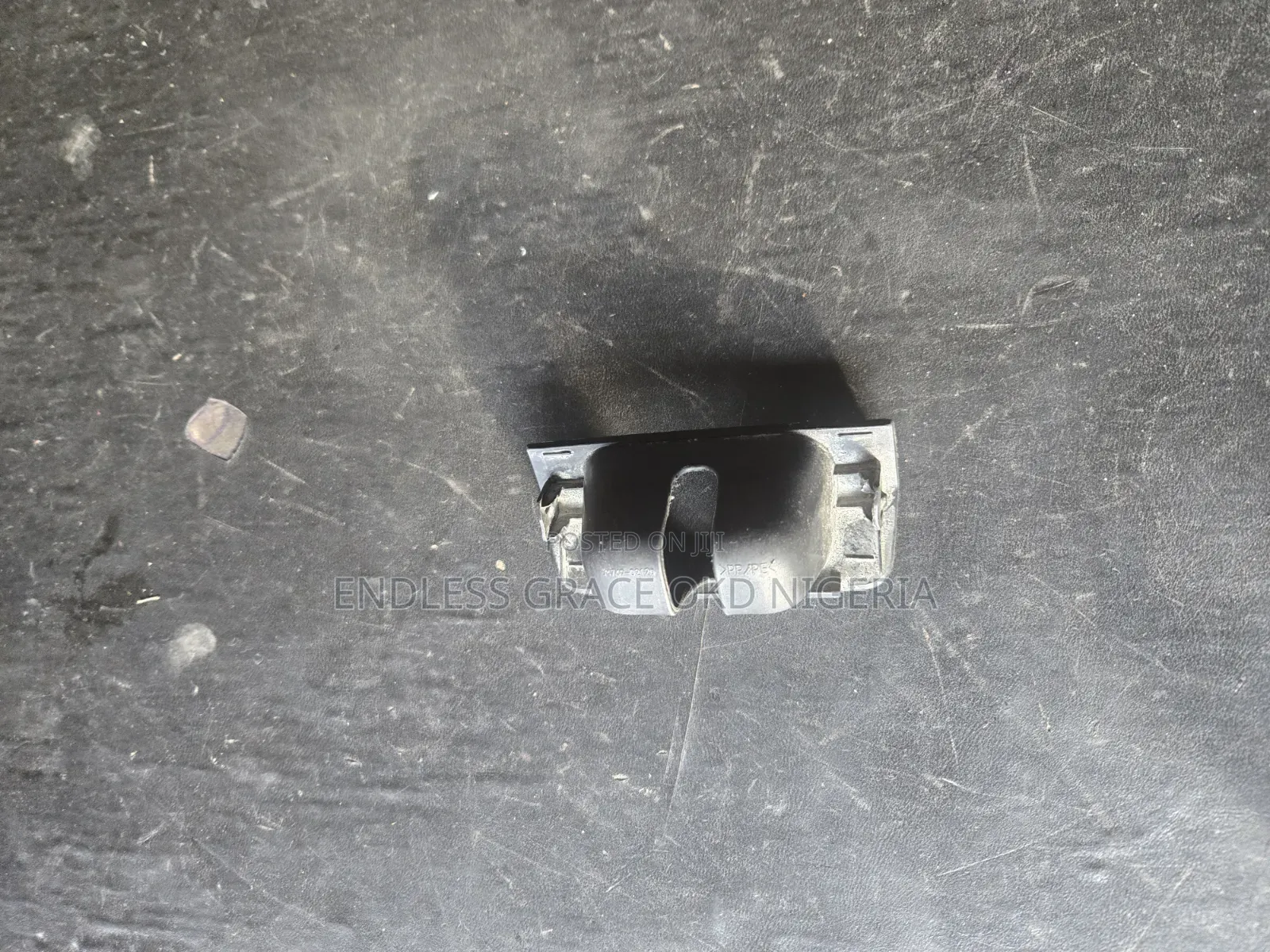 Catcher Plastic Cover Corolla 2020/2022