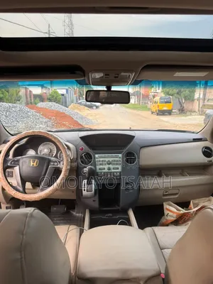 Honda Pilot 2012 Gold