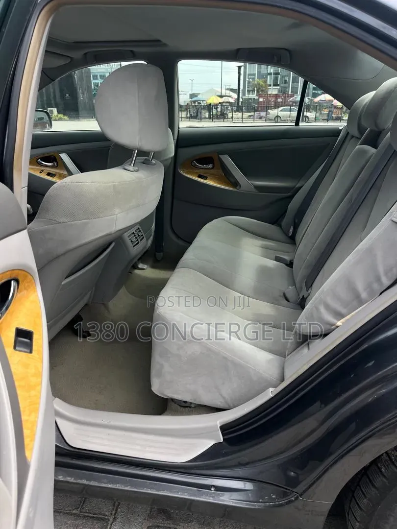 Toyota Camry 2007 Gray