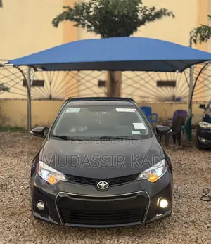 Toyota Corolla 2014 Black