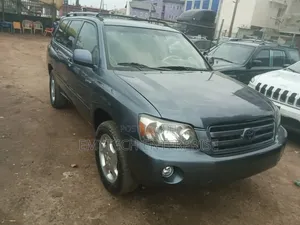 Toyota Highlander 2005 Blue