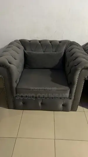 Couch of 6 Seater for Homes