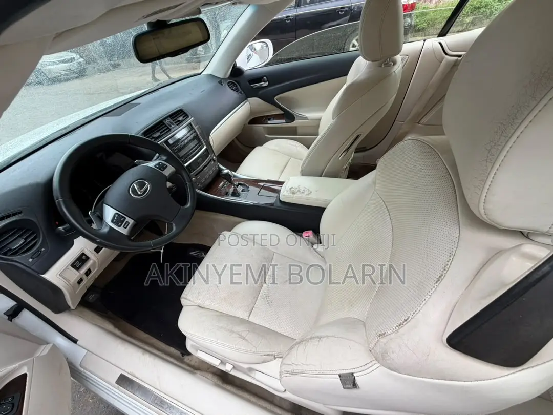 Lexus IS 250c 2013 White