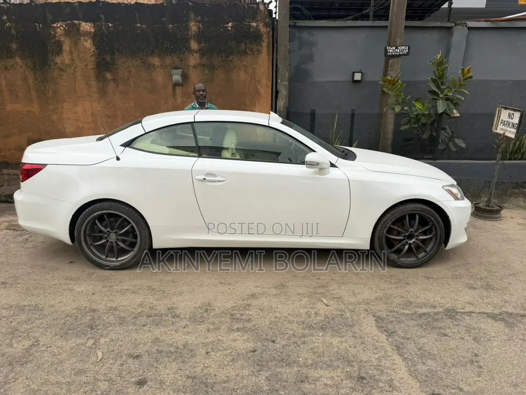Lexus IS 250c 2013 White