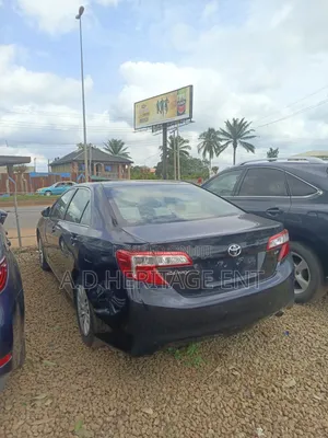 Toyota Camry LE 4dr Sedan (2.5L 4cyl 6A) 2013 Black
