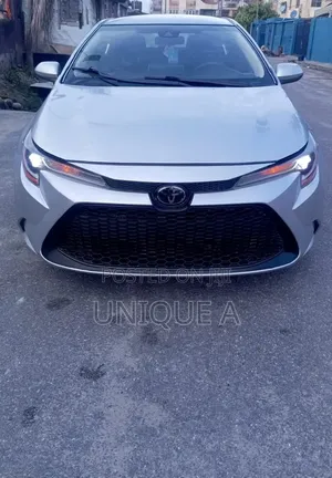 Toyota Corolla 2019 Silver