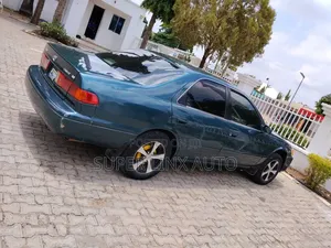 Toyota Camry 2001 Green
