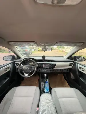 Toyota Corolla 2015 Gray