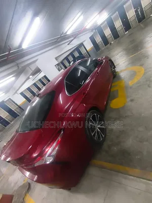 Toyota Camry 2019 Red
