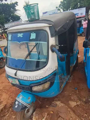 TVS HLX Plus ES 2019 Blue