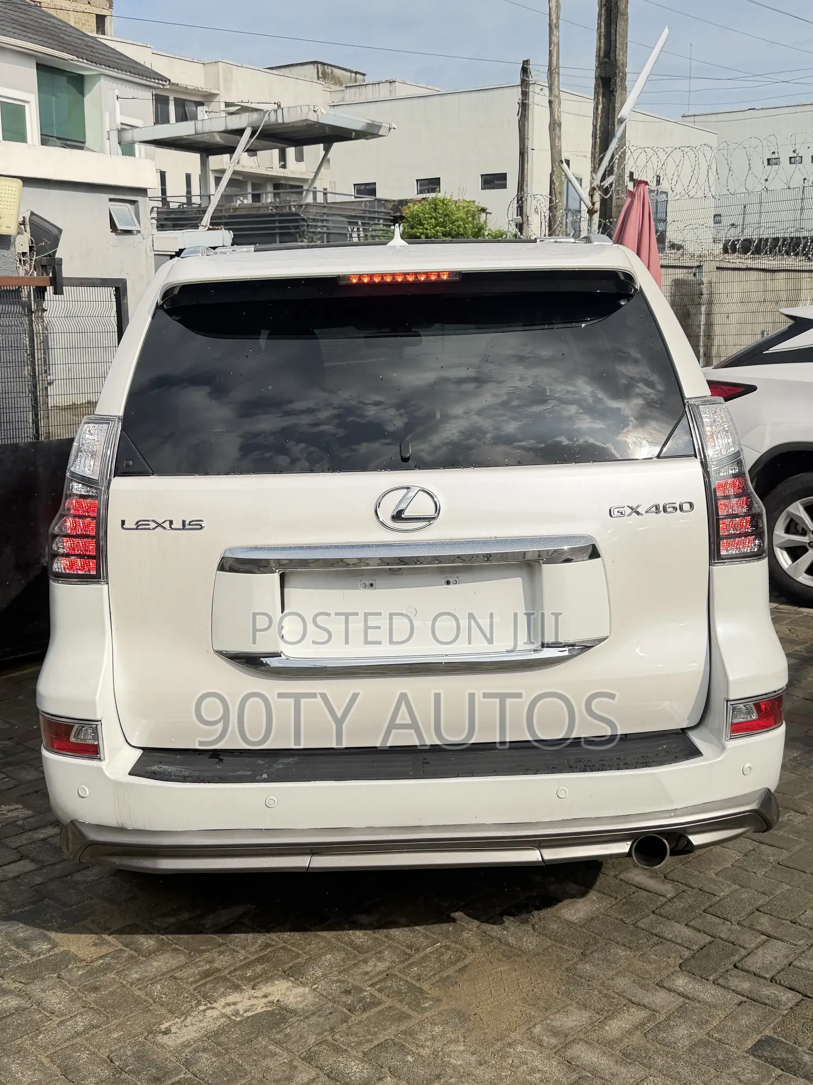 Lexus GX 460 2011 White