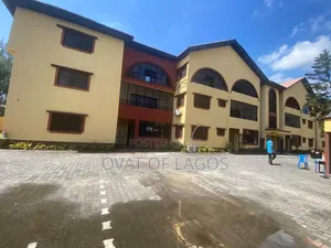 3bdrm Apartment in Lekki Phase 1 for rent