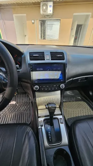 Honda Accord Automatic 2004 Silver